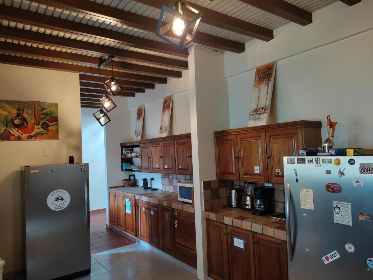 La Jungla Experience Lodgings - Vacation Home And Apartment Букет Екстериор снимка