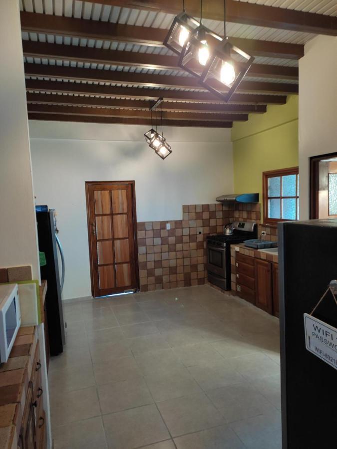 La Jungla Experience Lodgings - Vacation Home And Apartment Букет Екстериор снимка